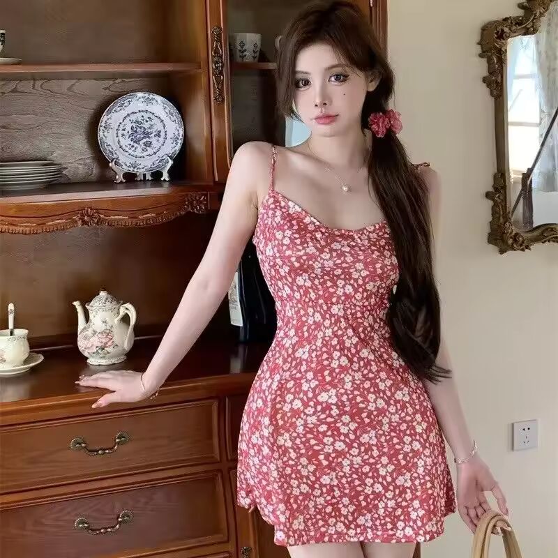 French Vintage Floral Print Mini Dress Strapless V-Neck Waist Cinched Short Skirt Holiday Style Women's Fashion Clothing
